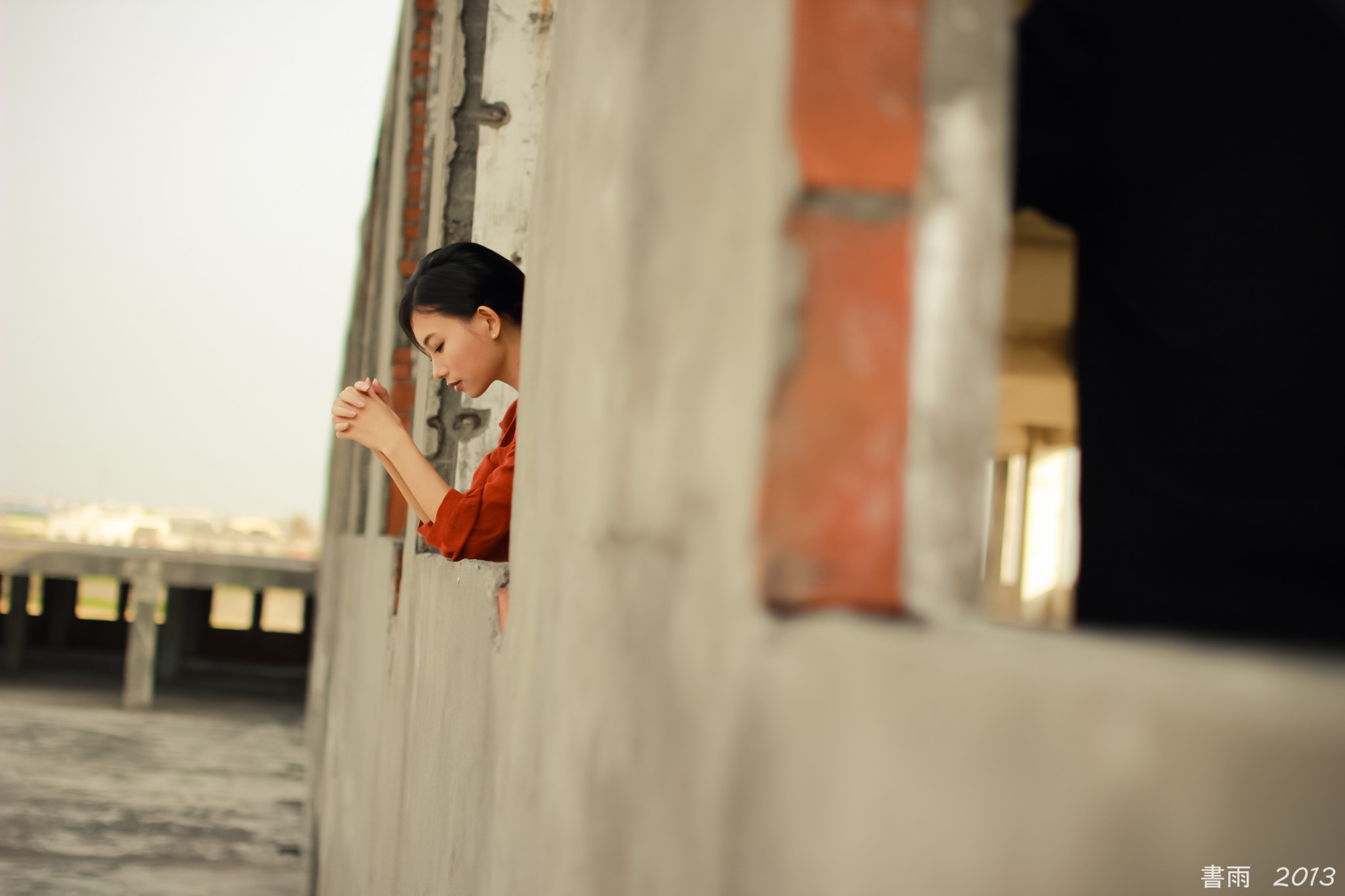 [Beautyleg番外篇]2013-10-12 可艾彰滨废墟外拍